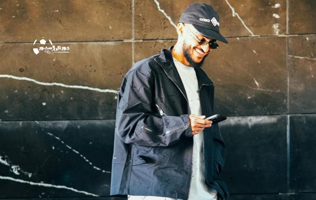 عبد الحميد الصابيري يقدم طلبا لزميله سفيان بوفال