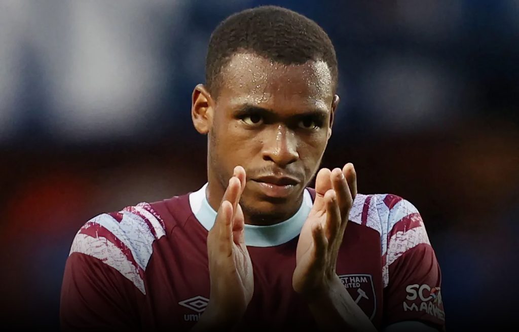 ديوب يشترط موافقة والده لحمل قميص المغرب