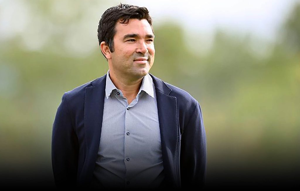 ديكو يؤكد تشبث تشافي هيرنانديز بمغادرة برشلونة