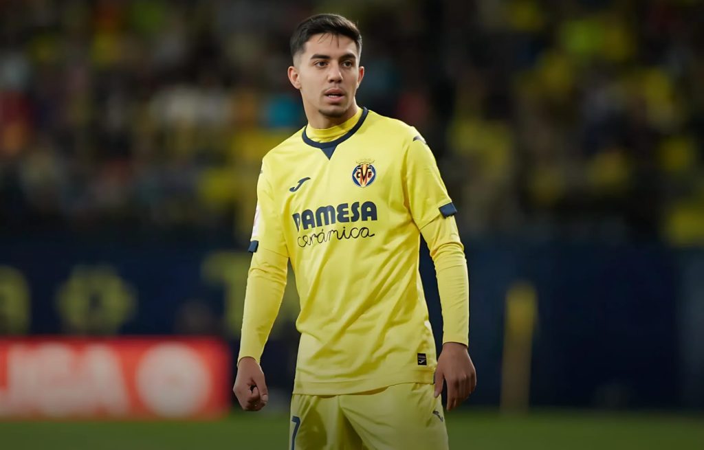 المغربي أخوماش على رادار كبار الدوري الإنجليزي الممتاز