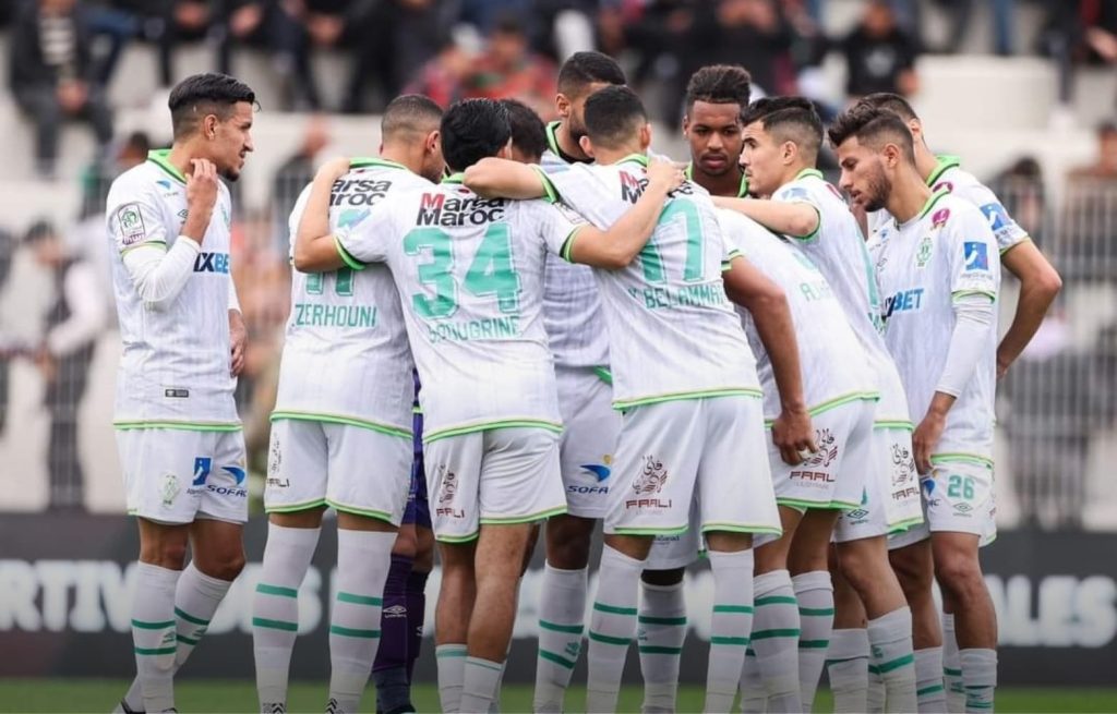 220 مليون ديون منح لاعبي الرجاء الرياضي