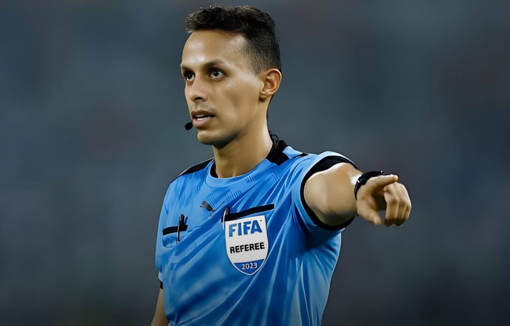 الكنفدرالية تطعن في تعيين حكم مباراة اتحاد العاصمة ونهضة بركان