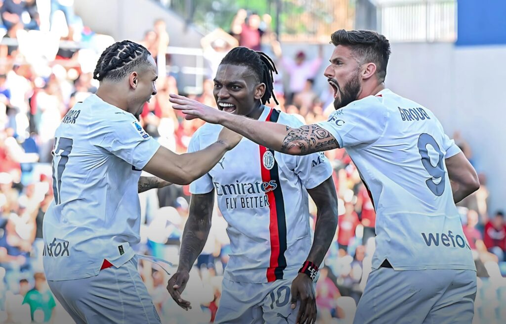 الدوري الإيطالي.. هدف متأخر ينقذ ميلان من الهزيمة في ساسولو