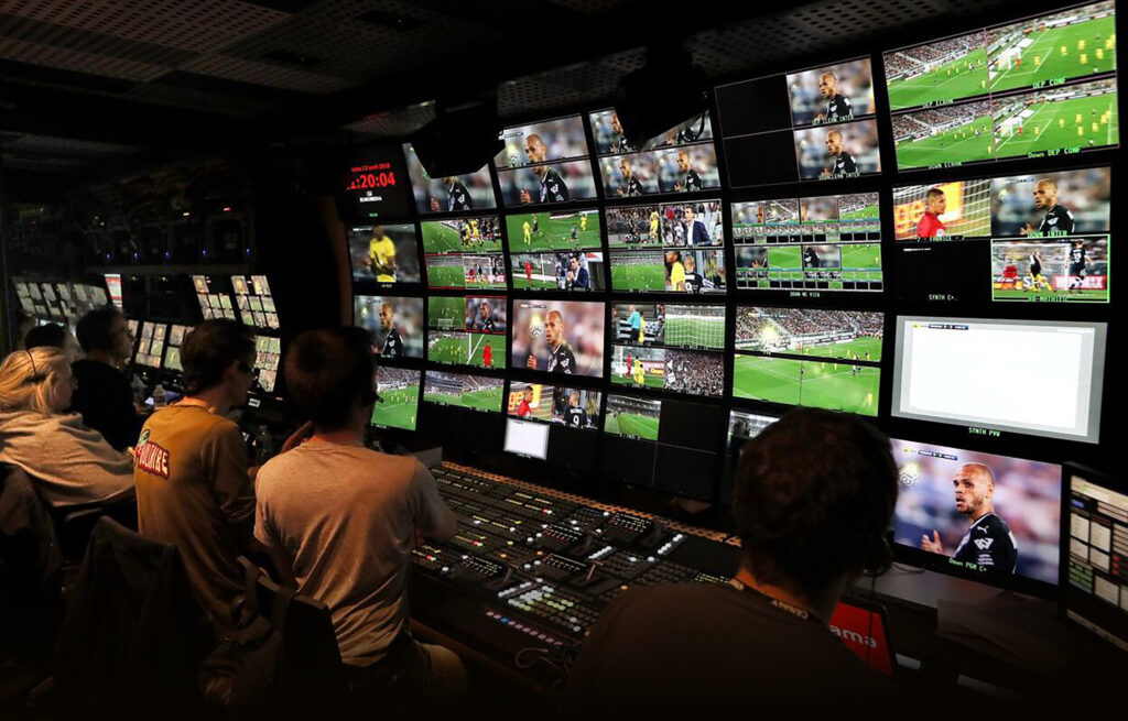 شركة Apple تقترب من احتكار حقوق بث مونديال الأندية بعقد ضخم مع “فيفا”