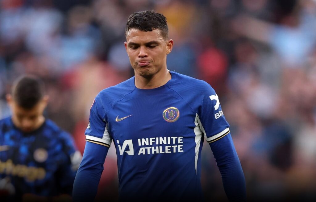 الدوري الإنجليزي.. البرازيلي سيلفا يغادر تشلسي نهاية الموسم