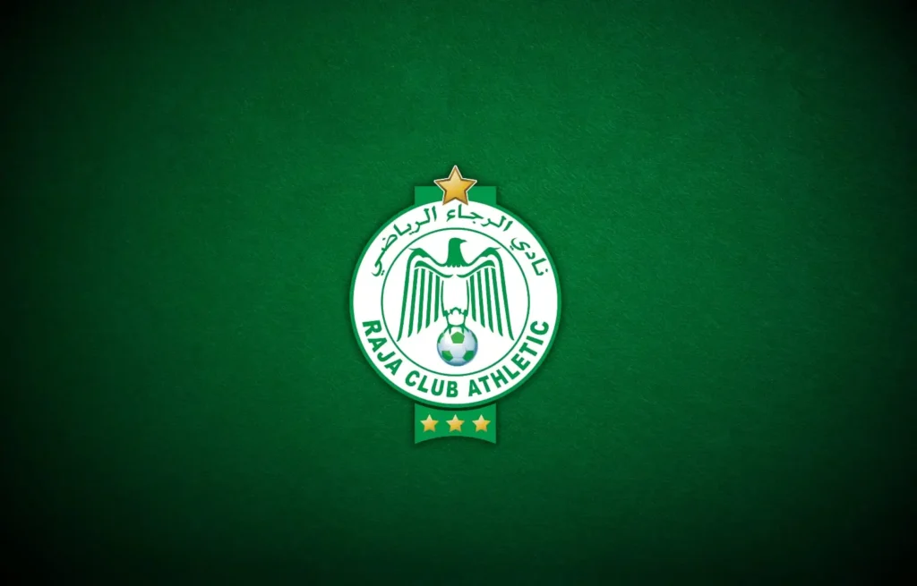 الرجاء يفاوض 3 لاعبين بارزين لإنهاء نزاعاتهم