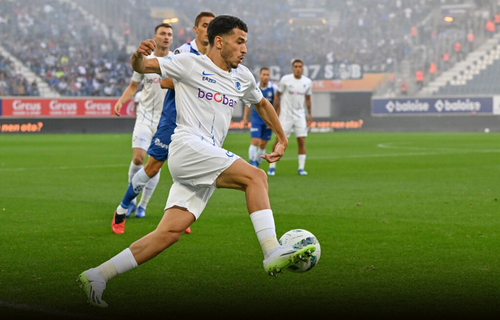 المغربي الواحدي يتعرض لإهانات عنصرية وفريقه جينك يدخل على الخط