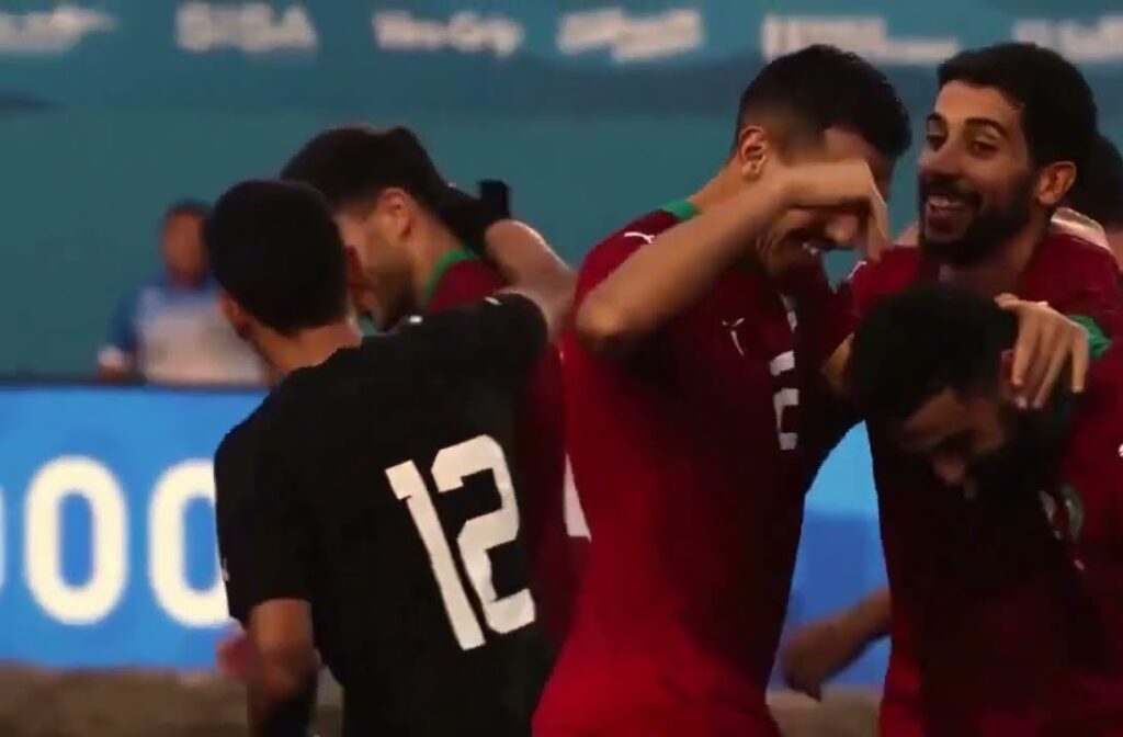 قناة سلفادورية تسلط الضوء على كواليس فوز المنتخب المغربي ببطولة الكرة الشاطئية