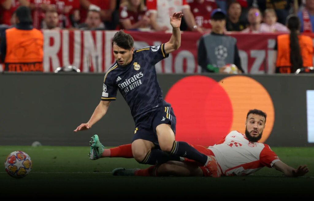 “ريال دياز” و”بايرن مزراوي”.. لمن تدق أجراس نهائي “تشومبيونسليغ”؟