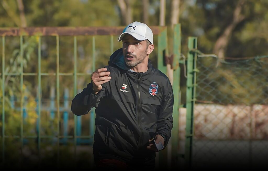 عبوب يغادر أولمبيك آسفي والكرمة الأقرب لخلافته