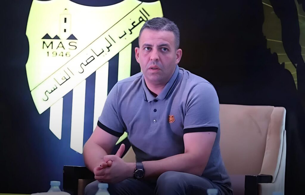 قرار مفاجئ بإيقاف رئيس المغرب الفاسي عن التسيير