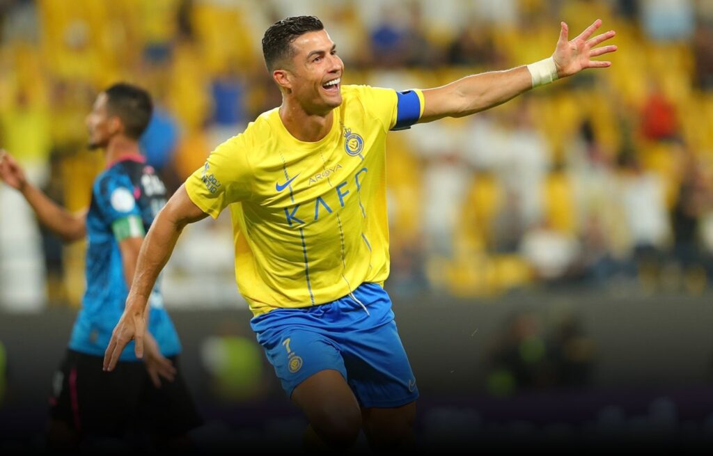 رونالدو يتفوق على ميسي ماليا للسنة الثانية تواليا