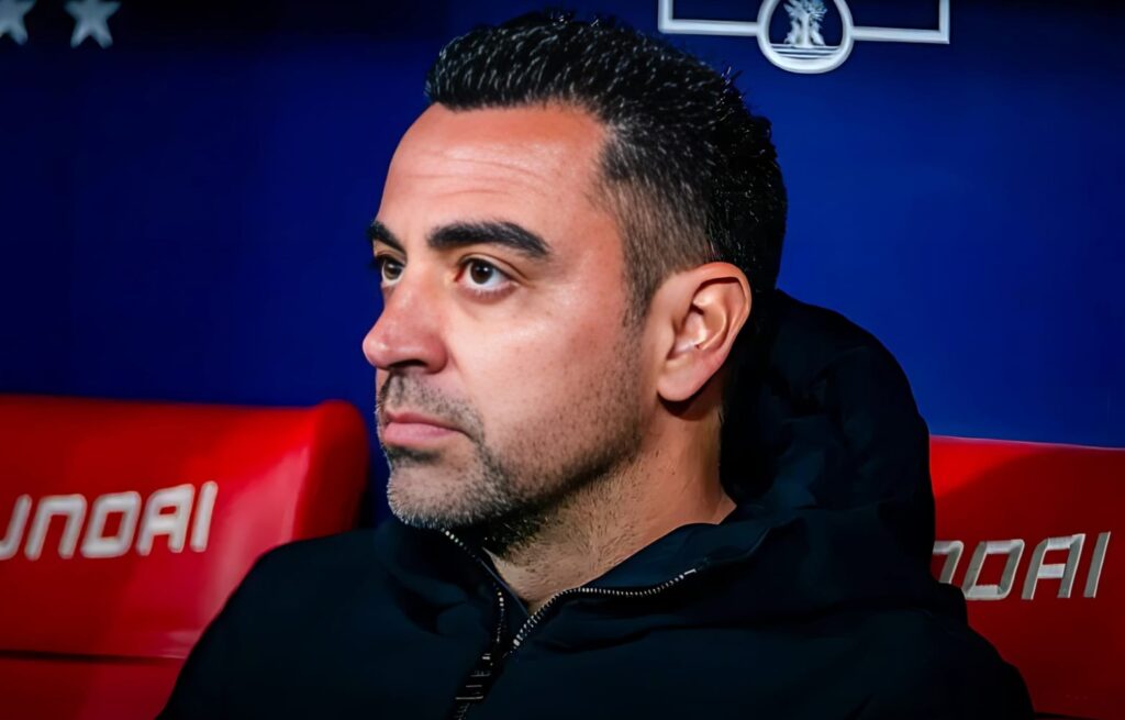 تشافي يؤكد رحيله ويوجه رسالة إلى جماهير برشلونة