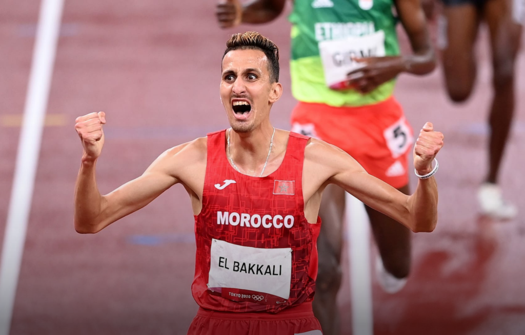 العصبة الماسية.. سفيان البقالي يفوز بسباق 3000 متر موانع