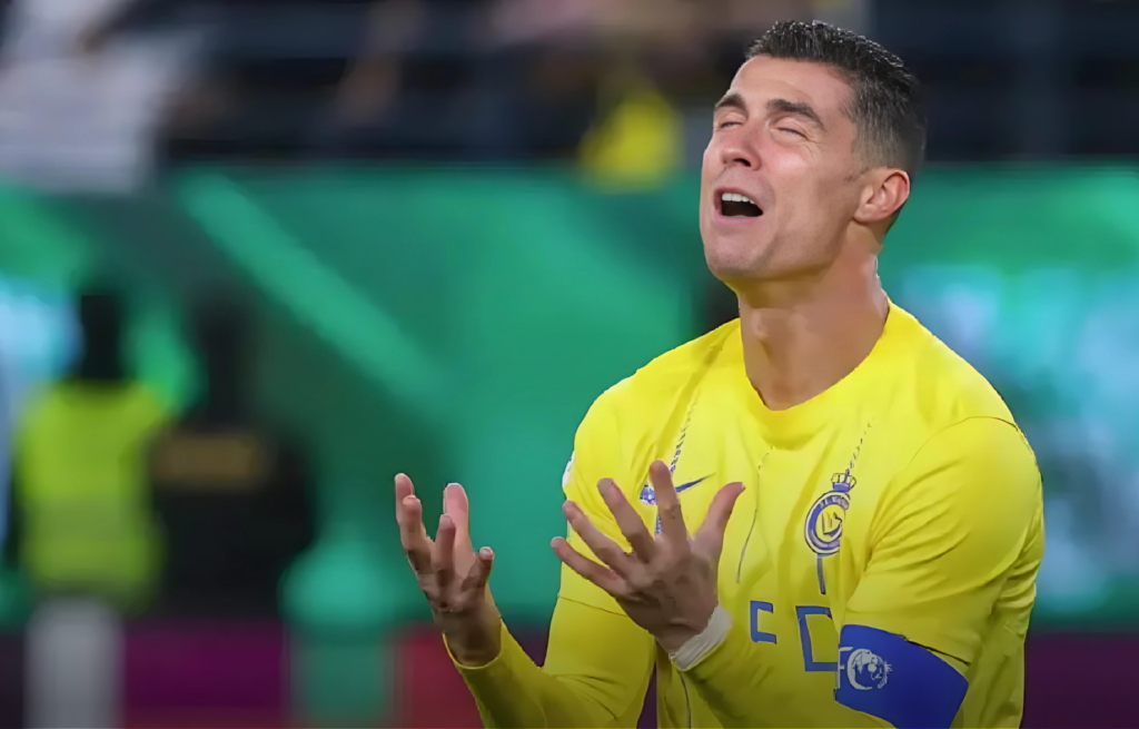 المغاربة يبكون رونالدو مجددا