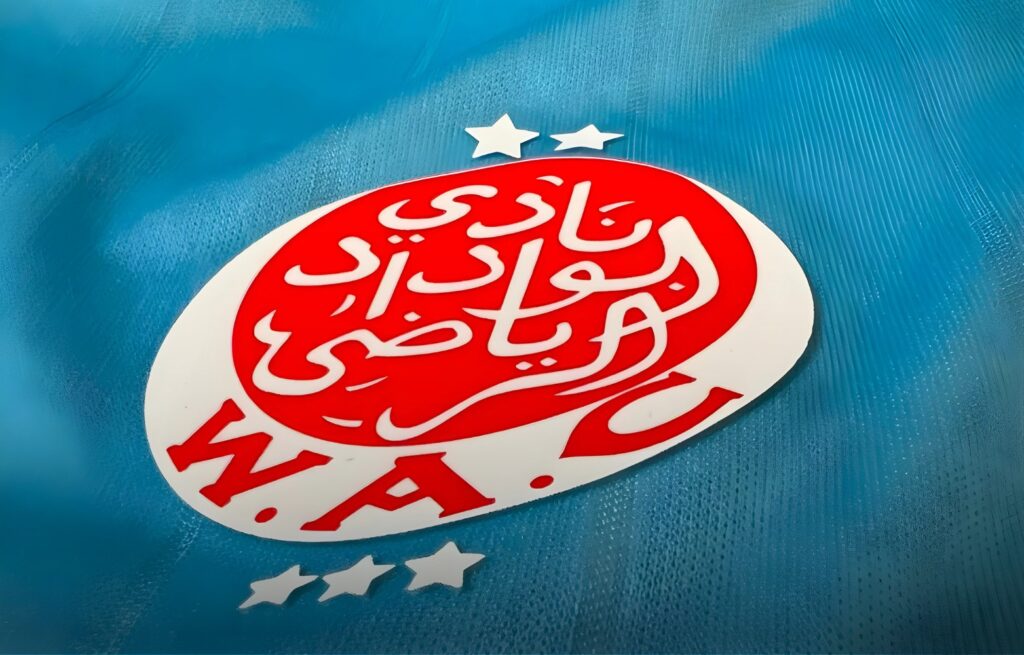 4 لاعبين ورئيسان سابقان وضعوا طلبات الانخراط في نادي الوداد