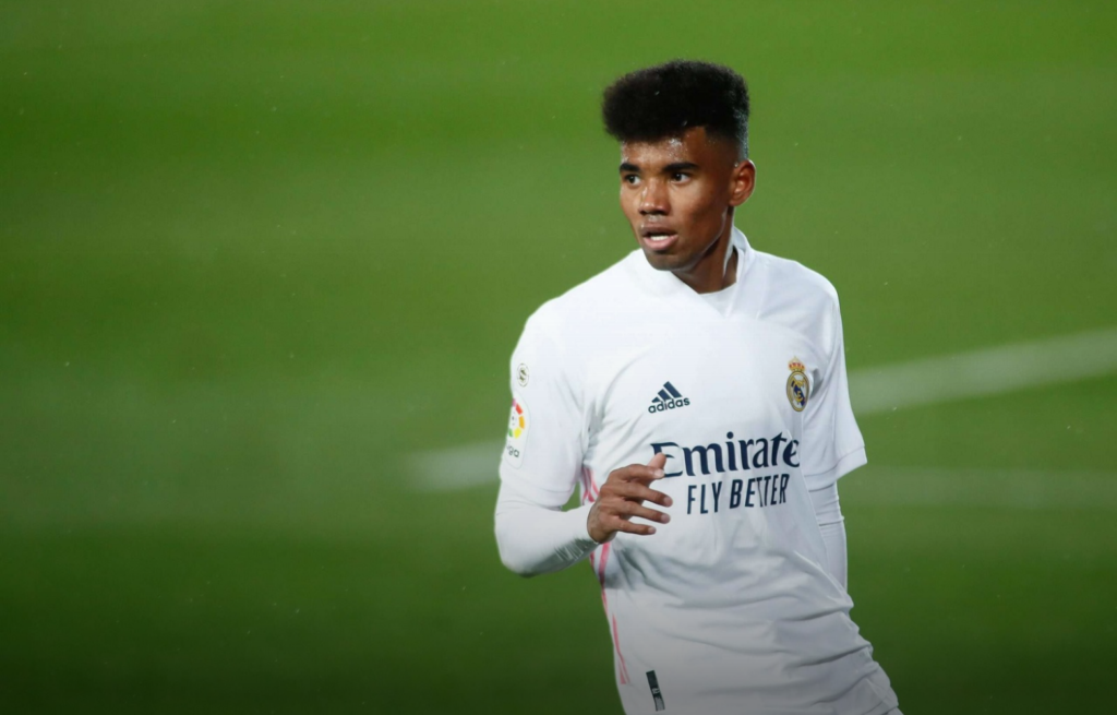 ريال مدريد يعلن رحيل مارفن بارك 