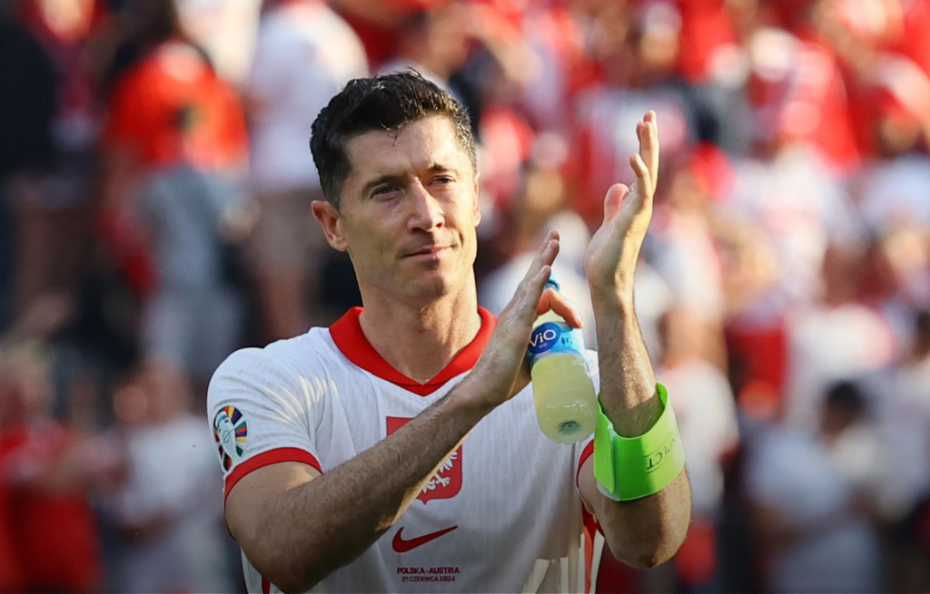 ليفاندوفسكي: سأستمر .. ما زال لدي حماس