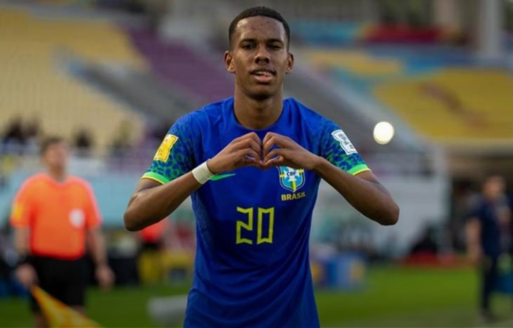 تشلسي يتوصل إلى اتفاق لضم البرازيلي الشاب ويليان