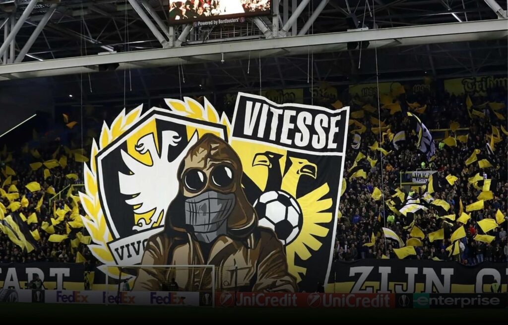 فيتيس الهولندي يخسر رخصته ناديا محترفا