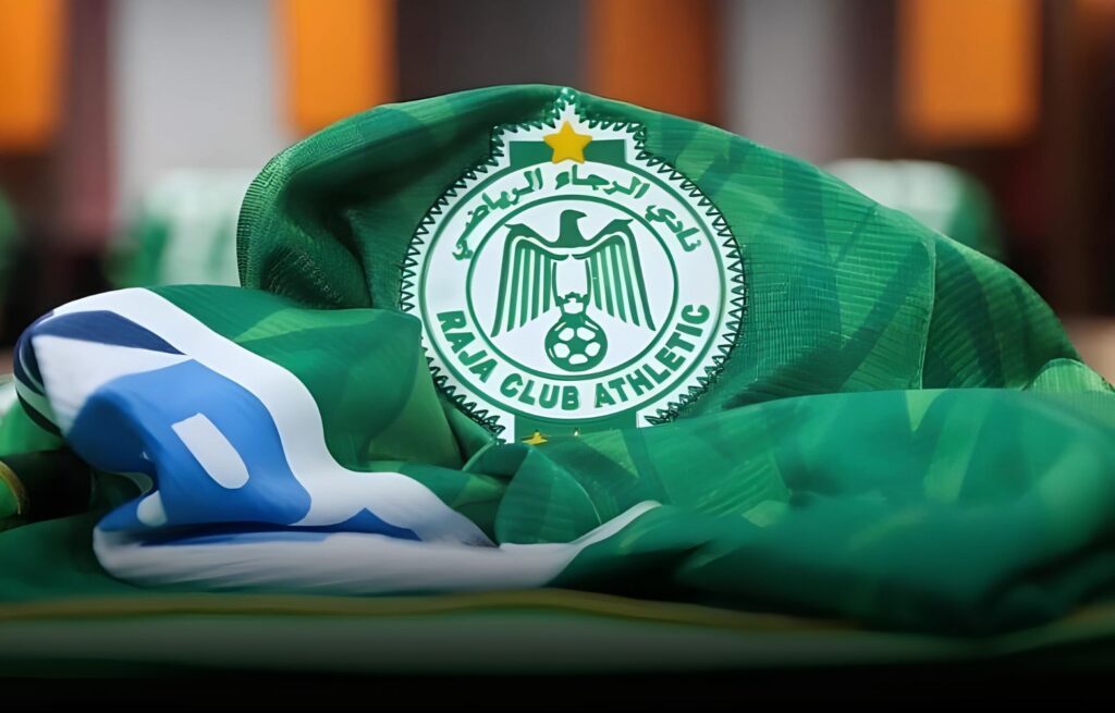 340 مليون سنتيم لتعاقد الرجاء مع لاعب جديد