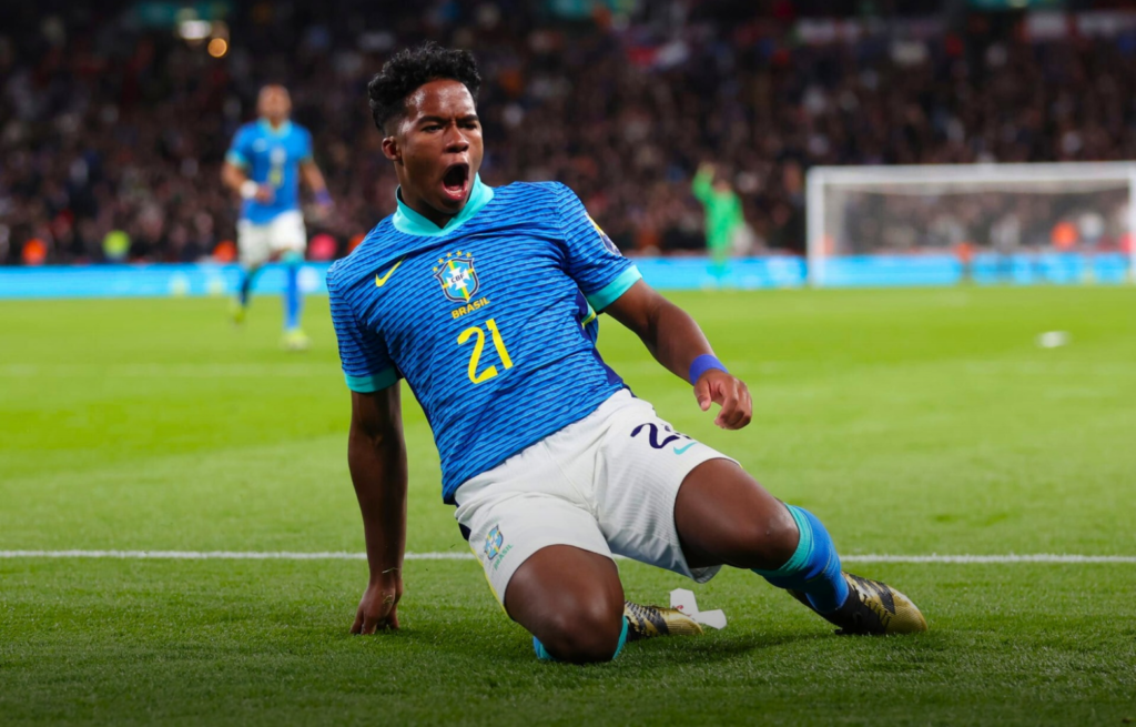كوبا أمريكا.. البرازيلي إندريك أساسي في مواجهة الأوروغواي