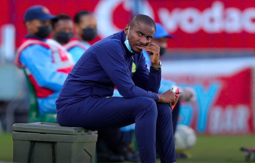 الوداد يقدم عرضا رسميا لرولاني موكوينا