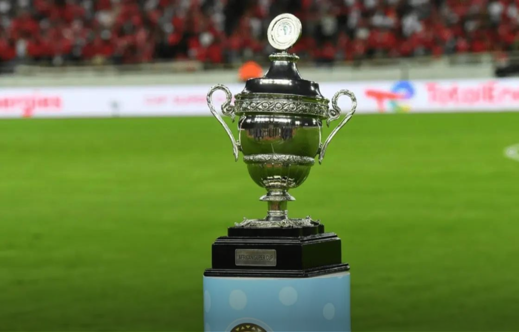 الـ”كاف” يُحدد موعد كأس السوبر بين الأهلي والزمالك المصريين