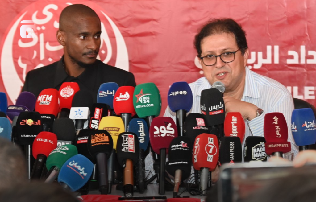 آيت منا: أطلب من جماهير الوداد الصبر وأعدهم بإعادة الفريق إلى التوهج