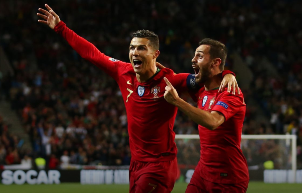 يورو 2024.. برناردو سيلفا يدافع عن رونالدو ضد منتقديه