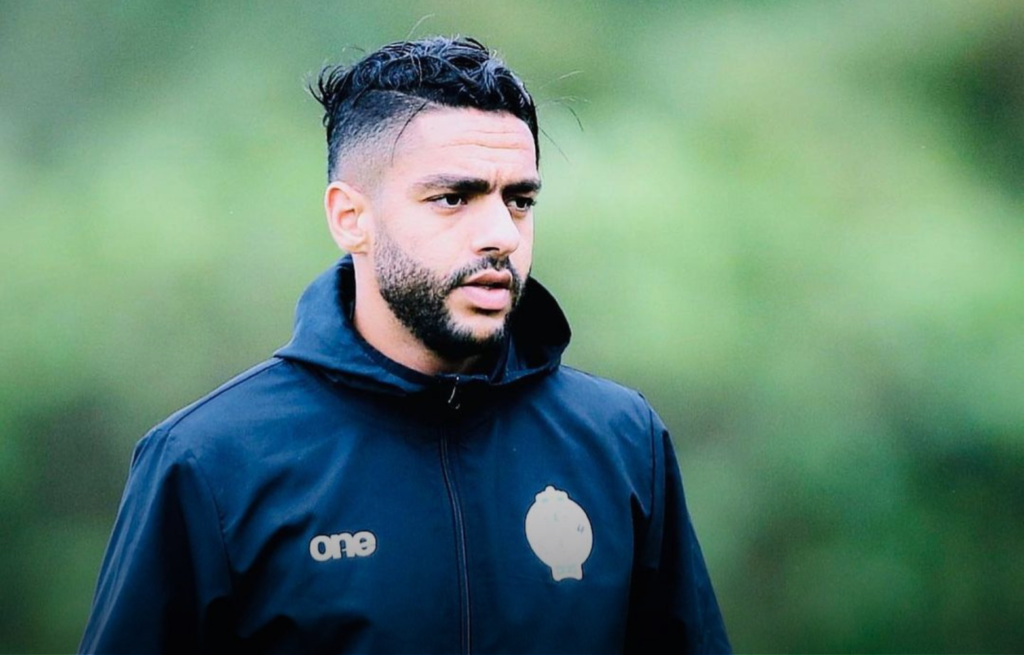 مقدم يرفض مقترحا من الرجاء للتنازل عن شكايته