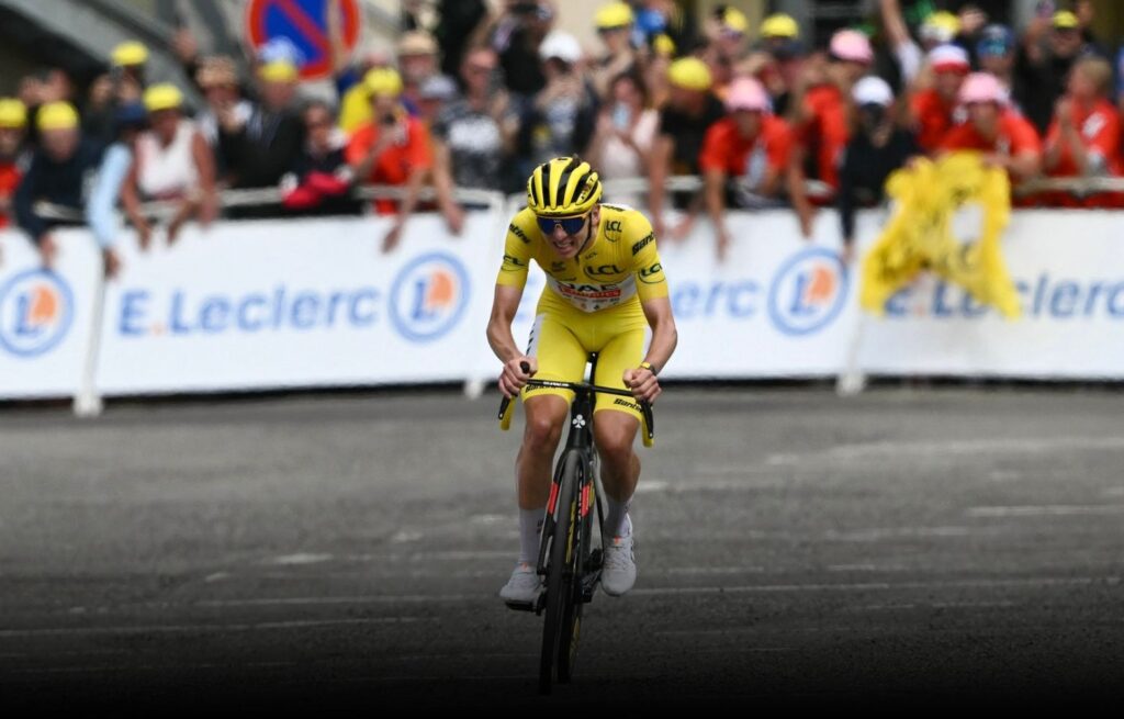 طواف فرنسا.. بوغاتشار يوسع الفارق عن أقرب مطارديه