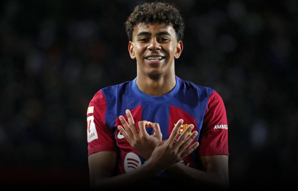 لامين يامال: سعيد بتحقيق حلم الطفولة للعب ببرشلونة ومنتخب إسبانيا