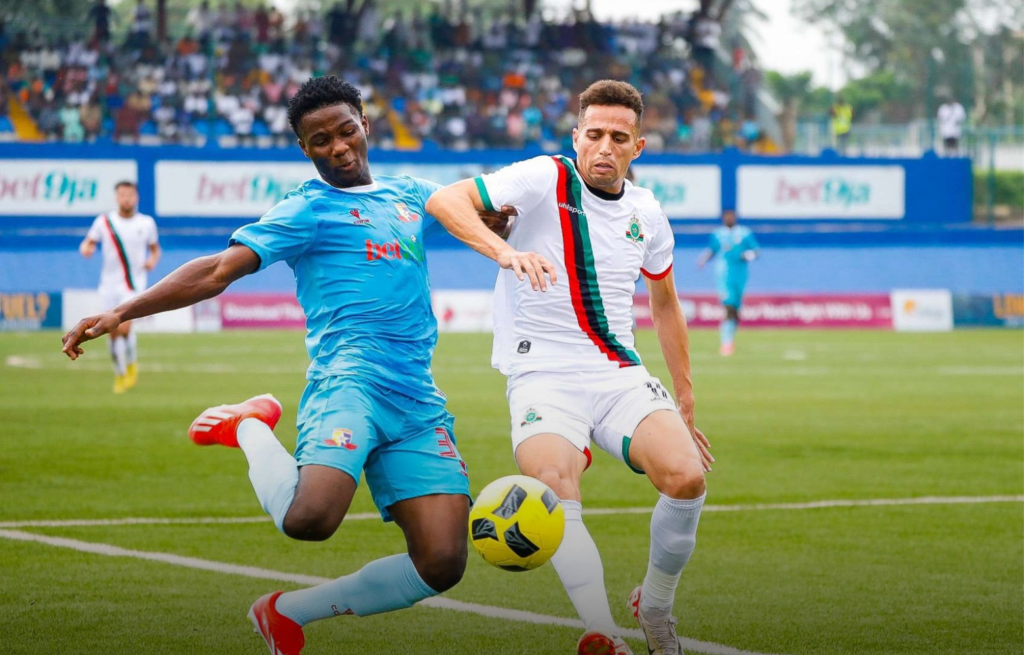 “التشامبينزليغ”.. الجيش الملكي ينهزم بنيجيريا ذهابا في انتظار تدارك الأمر بالمغرب إيابا