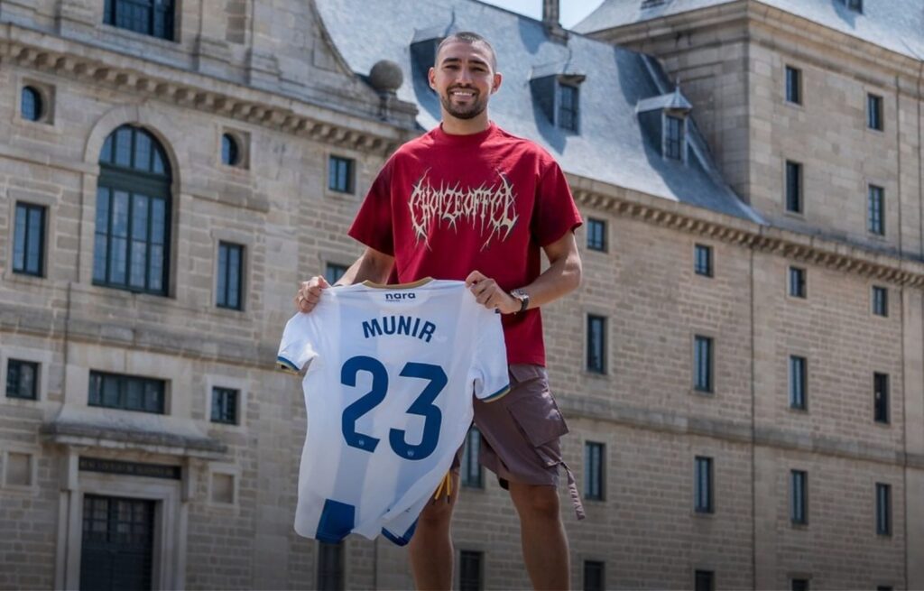 المغربي منير الحدادي يوقع عقد انتقاله السادس في الليغا