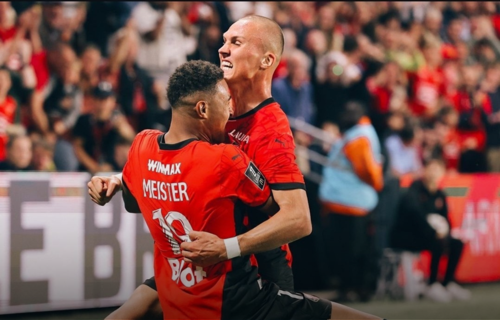 الدوري الفرنسي.. رين يفوز على ضيفه ليون بثلاثية نظيفة