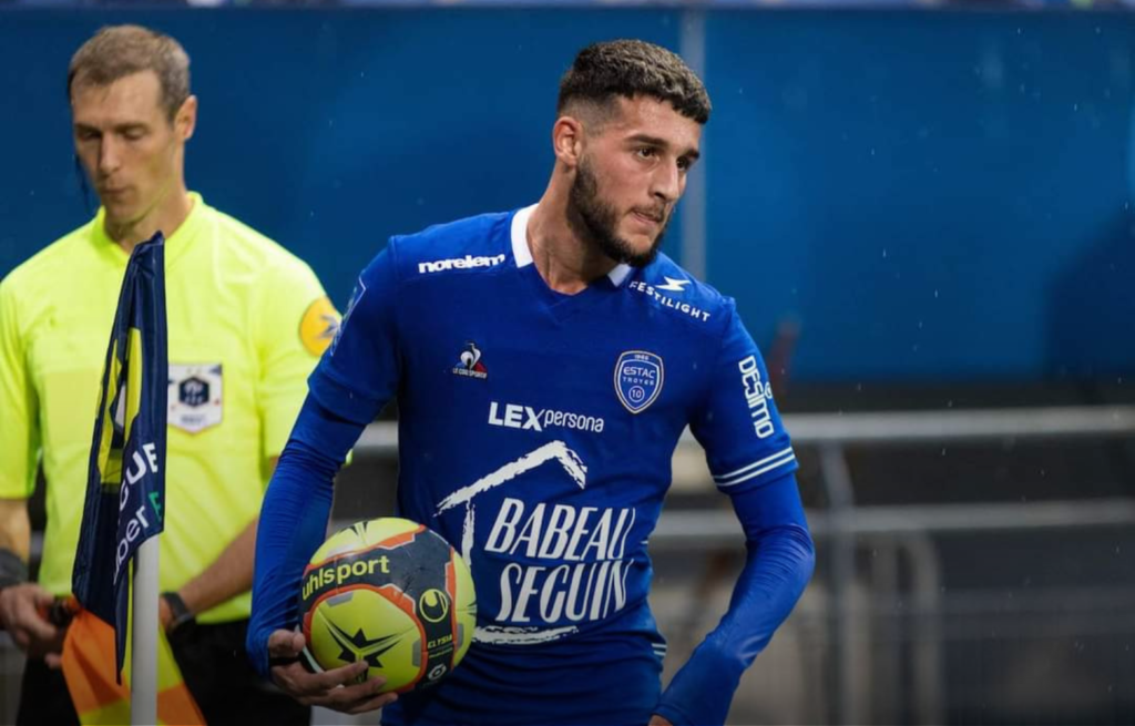 الوداد يتعاقد رسميا مع نسيم الشاذلي من لوهافر الفرنسي 