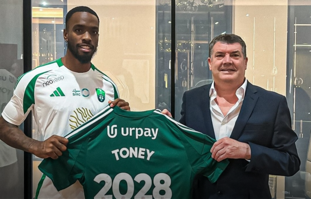 الدوري السعودي.. الأهلي يتعاقد مع إيفان توني حتى 2028