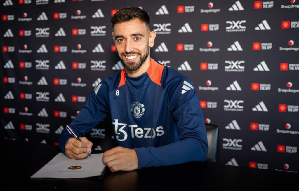 مانشستر يونايتد يعلن تجديد عقد قائده برونو فيرنانديز
