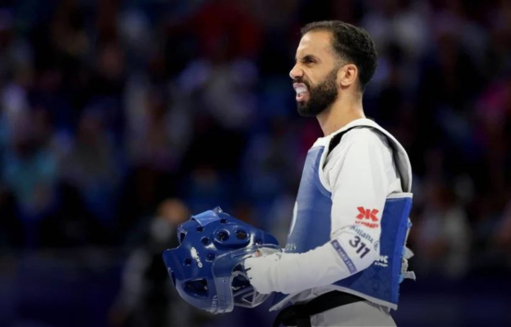 بارالمبياد باريس.. فوز المغربي أيوب دويشة بالميدالية البرونزية في الباراتايكوندو