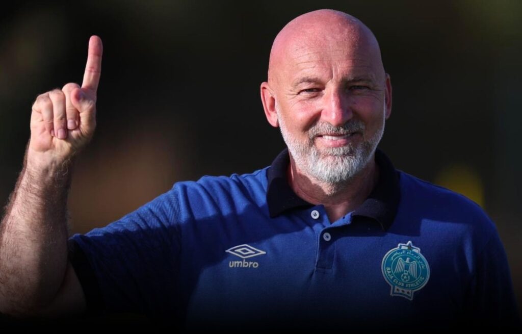 مدرب الرجاء: معسكرنا في تونس يمر بشكل مثالي والفريق جاهز للموسم المقبل