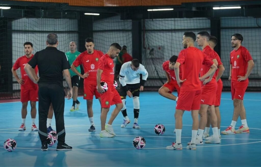 مونديال فوتسال.. هشام الدكيك يؤكد جاهزية المنتخب المغربي