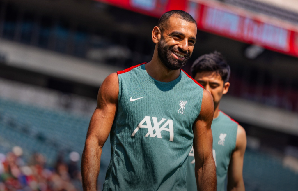 محمد صلاح يؤكد عدم مناقشة تجديد عقده مع ليفربول