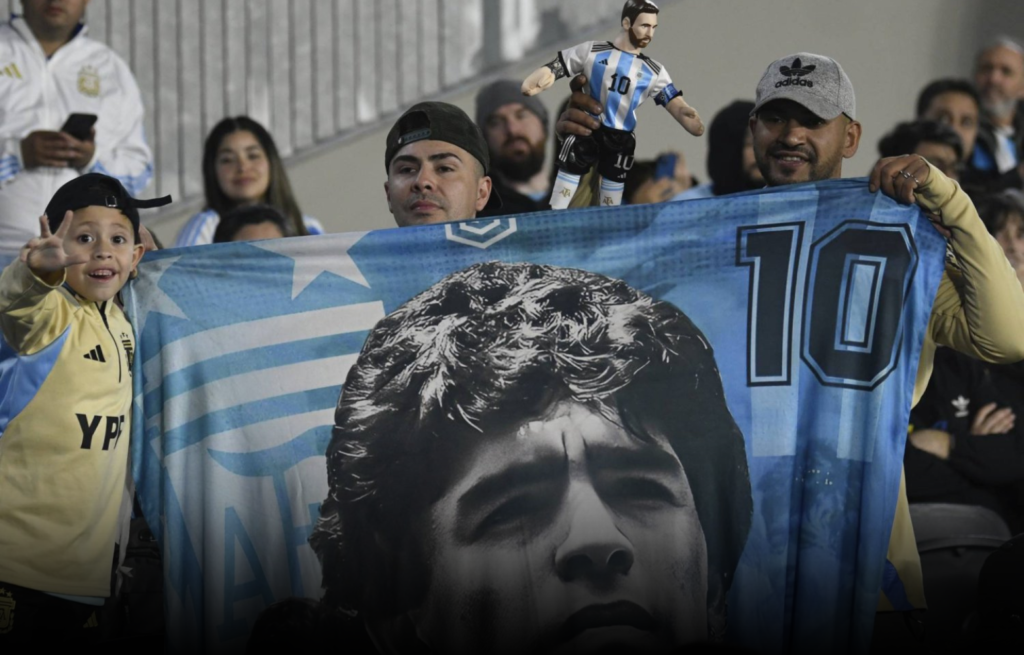 المحاكمة بشأن وفاة مارادونا تتأجل حتى 2025