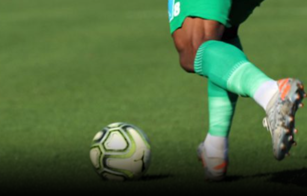 جدل بخصوص أجانب الرجاء المسجلين بجامعة الكرة