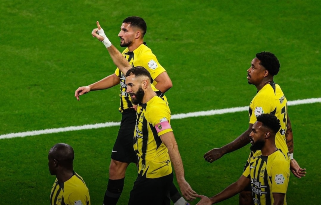 الدوري السعودي.. الاتحاد يواصل انتصاراته ومطاردة الهلال