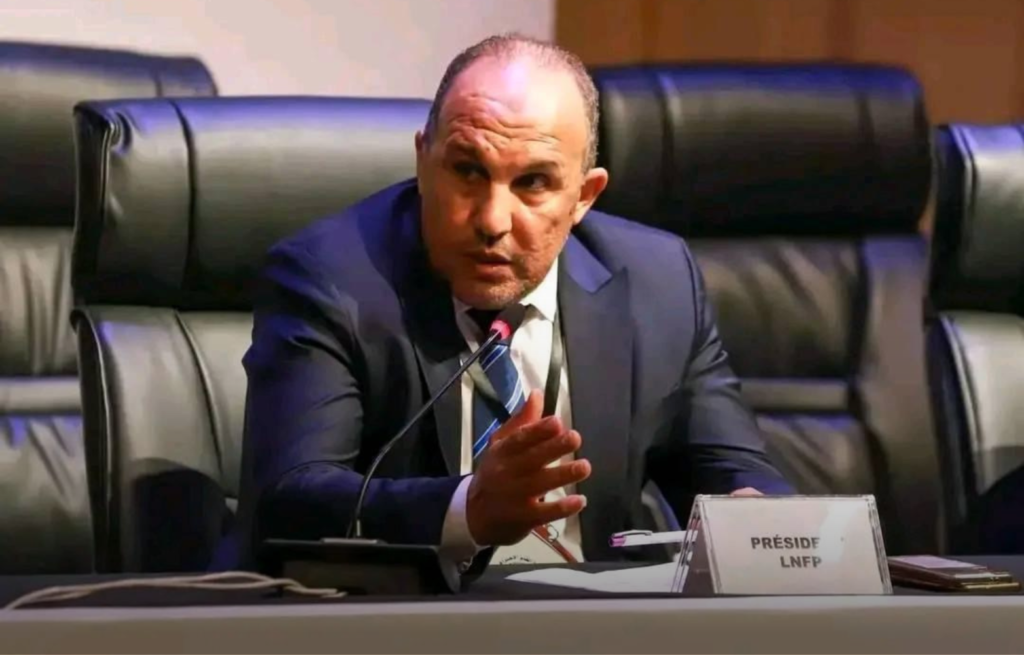 بلقشور يتوصل إلى اتفاق لإنهاء مشكلة لاعبي برشيد 