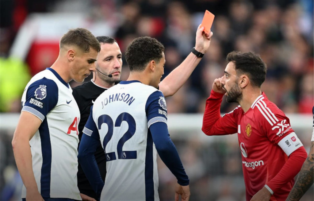 الدوري الإنجليزي.. مانشستر يونايتد ينجح في استئناف عقوبة طرد فرنانديش