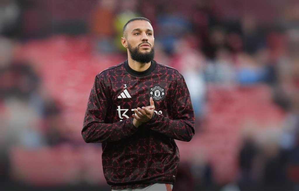 مزراوي يكذب التكهنات ويشارك مع مانشستر يونايتد