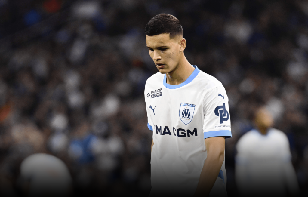 الدوري الفرنسي.. مرسيليا يخسر مدافعه الأرجنتيني كاربوني عدة أشهر لإصابة في ركبته